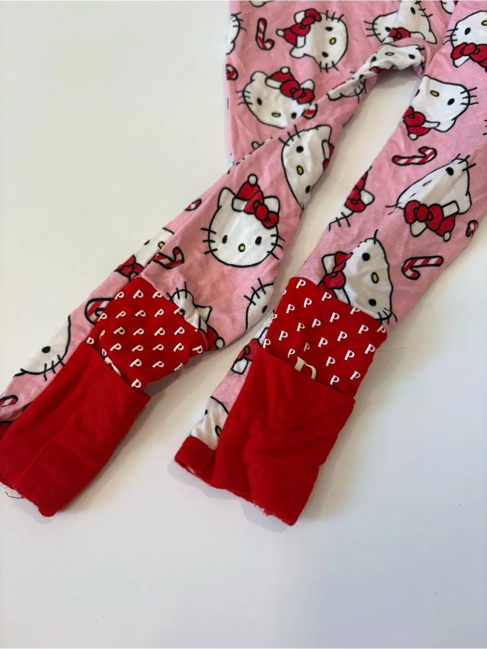 Posh Peanut Hello Kitty Holiday Christmas Zippy One-Piece Pajama 12-18Months